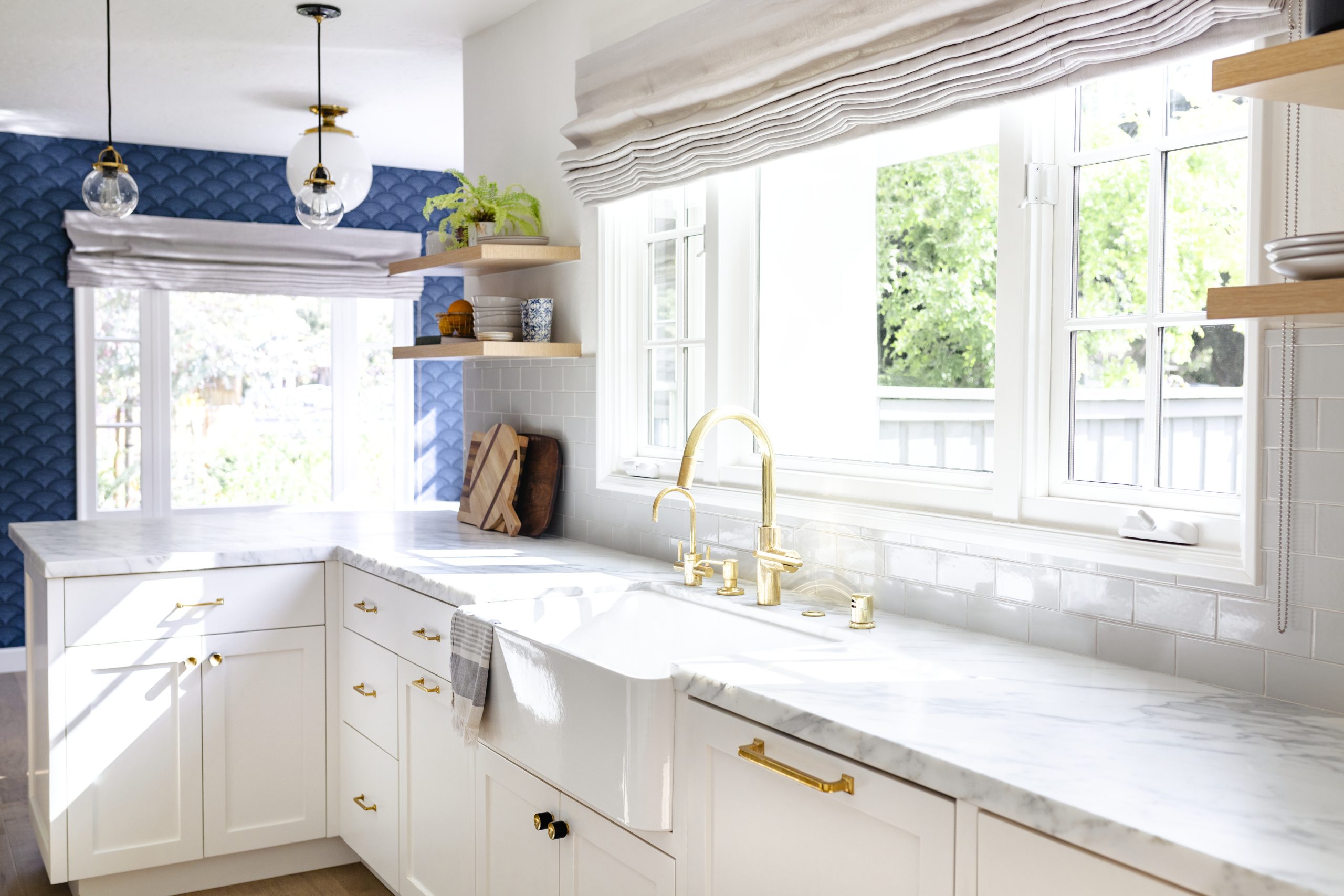 Golden kitchen faucet interior design